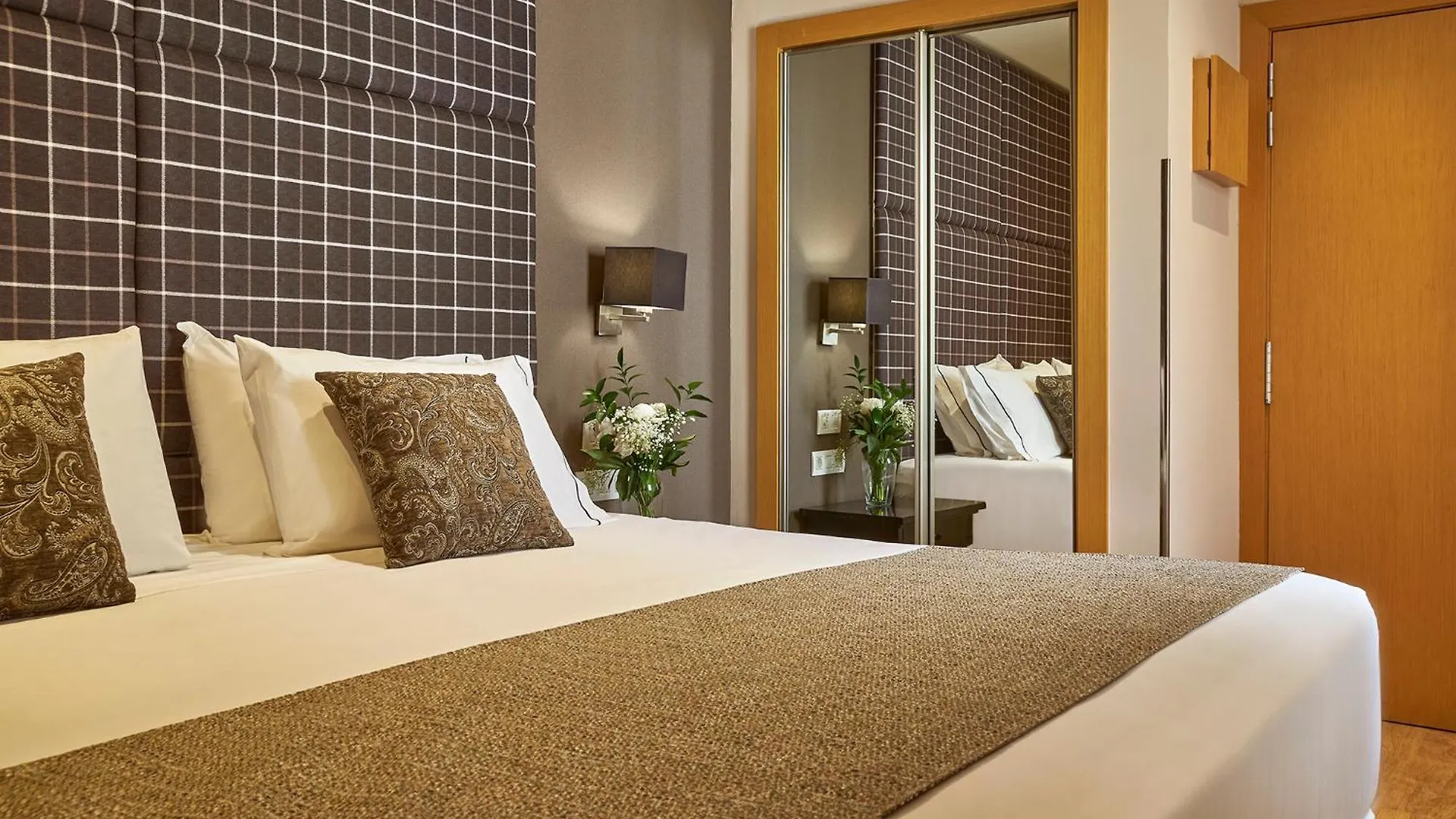 Hesperia Barcelona Barri Gotic Hotel