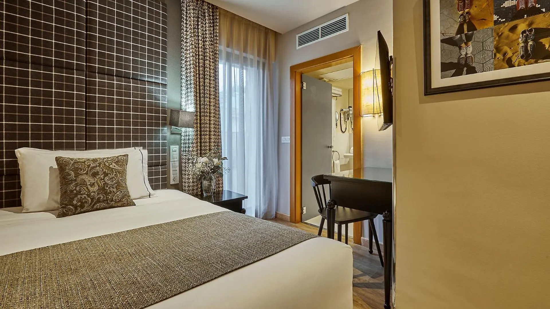 Hesperia Barcelona Barri Gotic Hotel