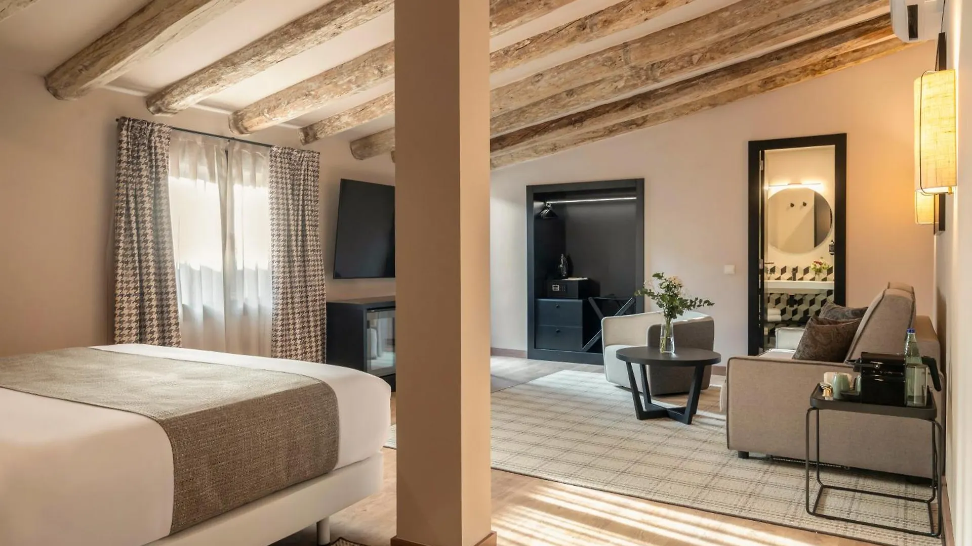 Hesperia Barcelona Barri Gotic Hotel